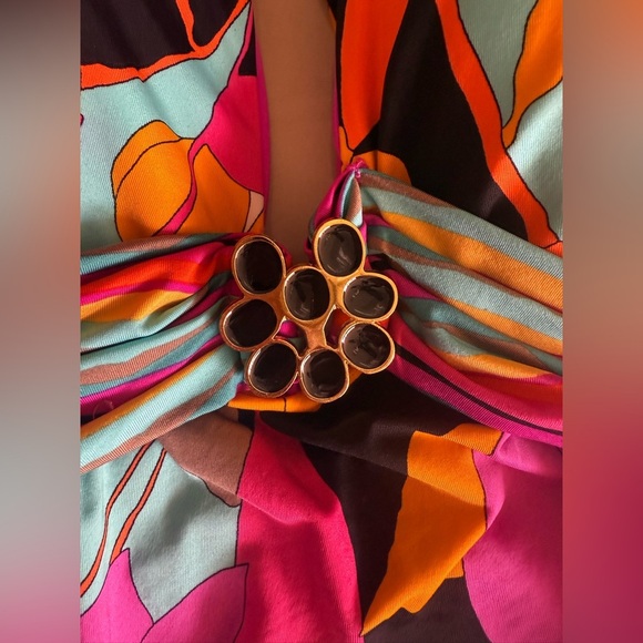 TRINA TURK Gemini Halter Plunge Top One Piece Swimsuit Multicolor Size 10 - Picture 15 of 16